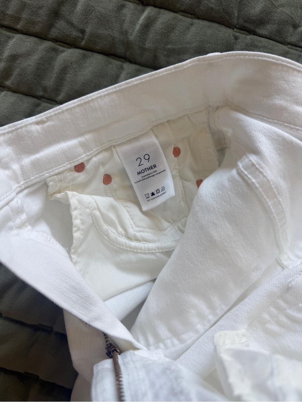 MOTHER White Flare Jeans — Clean Pocket Detail - Picture 4 of 5